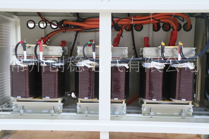 無觸點穩(wěn)壓器